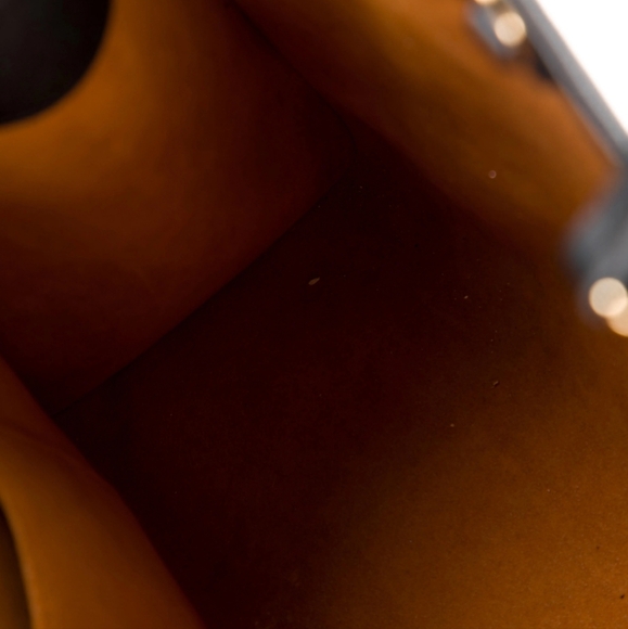 Louis Vuitton Giant On The Go MM (Price shown & tag attached from the Real Real) - Picture 5 of 10